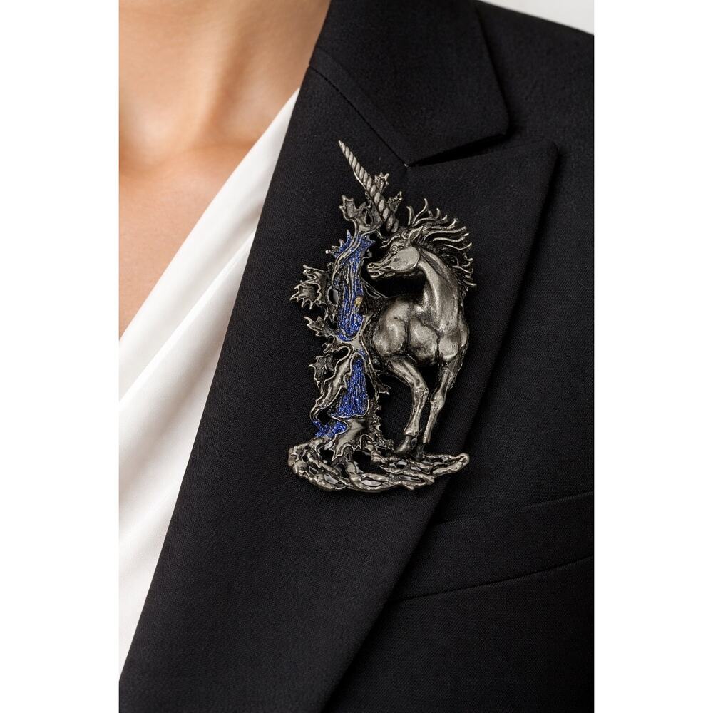JJ Vintage Unicorn Pewter Brooch Blue Enamel Fantasy Statement Pin - Picture 11 of 11